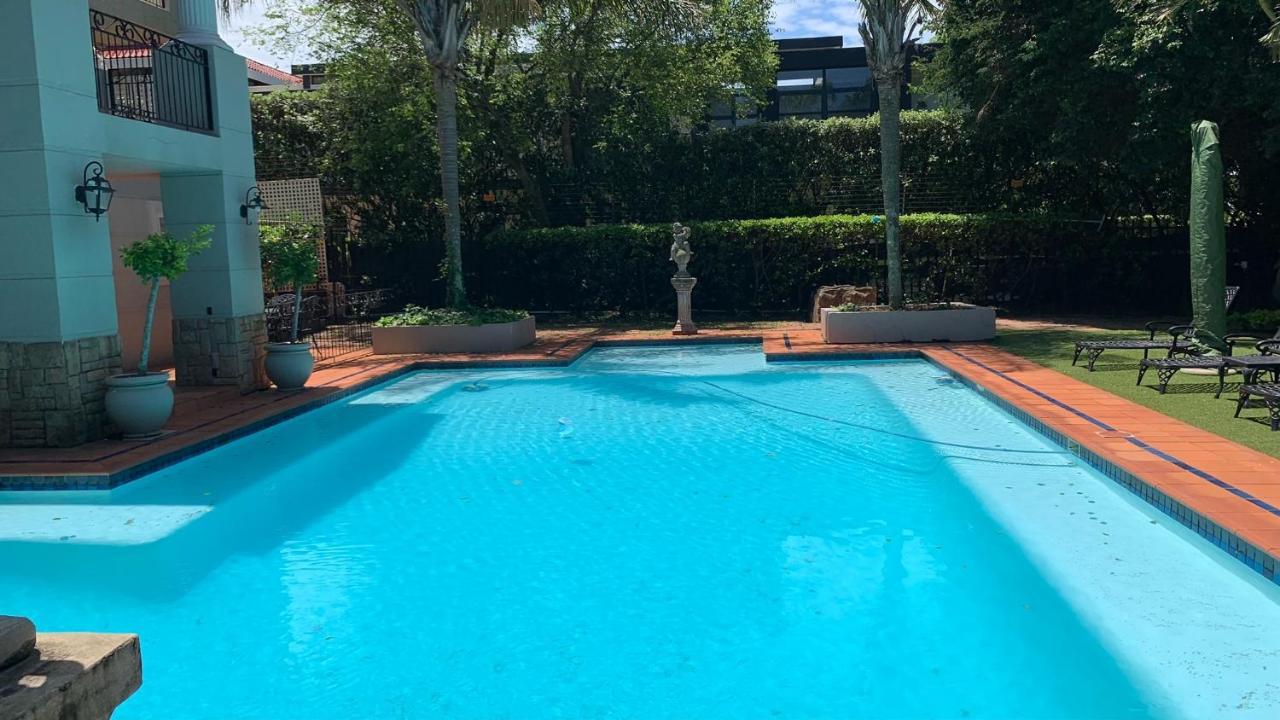 Valdior Guest House Umhlanga Exterior photo