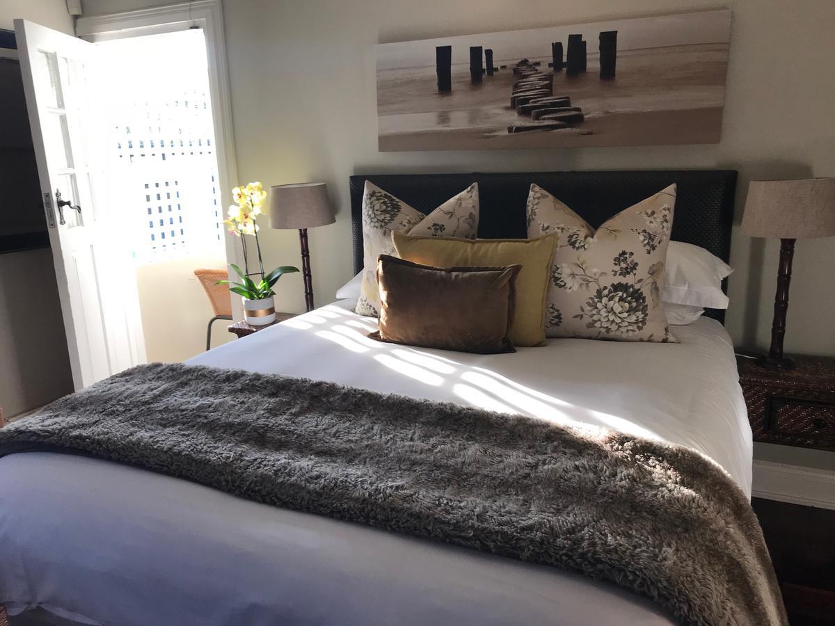 Valdior Guest House Umhlanga Exterior photo
